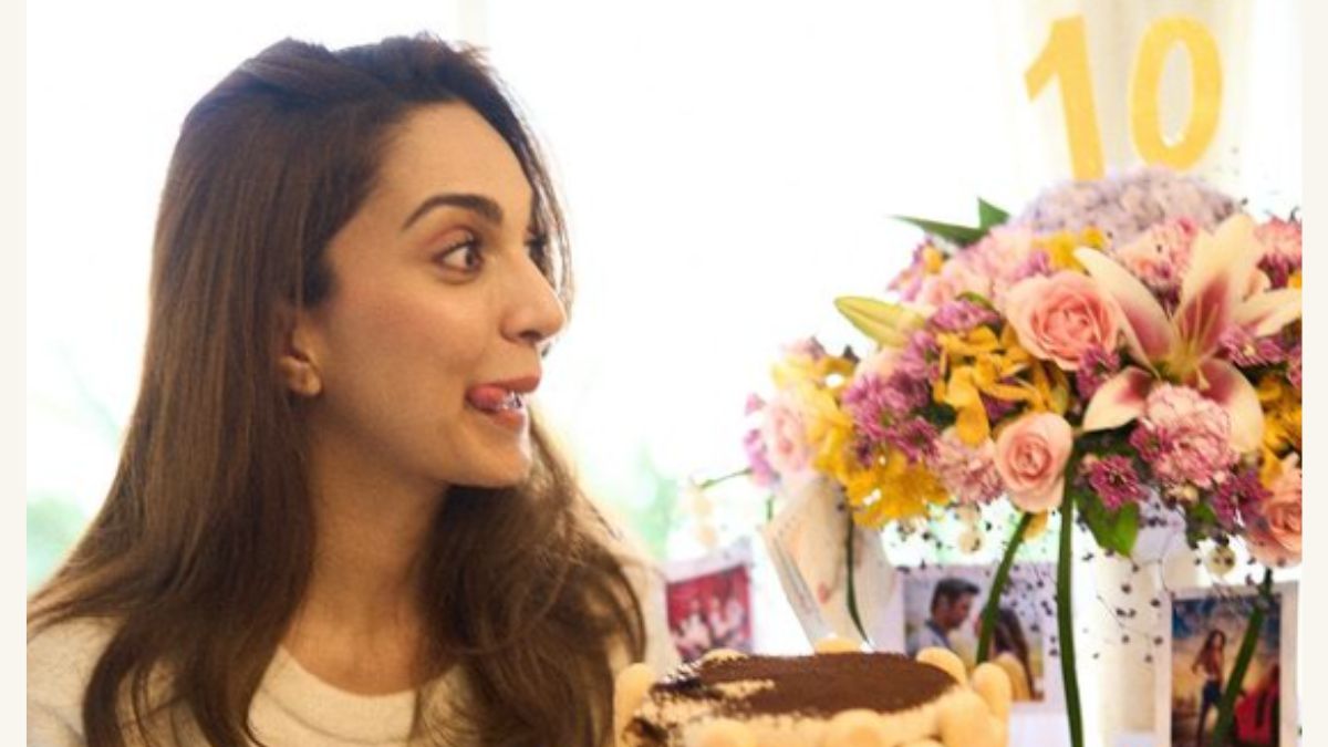 Kiara Advani Gets Teary-Eyed Celebrating 10 Years In Bollywood: 'I'm Still That Girl...'